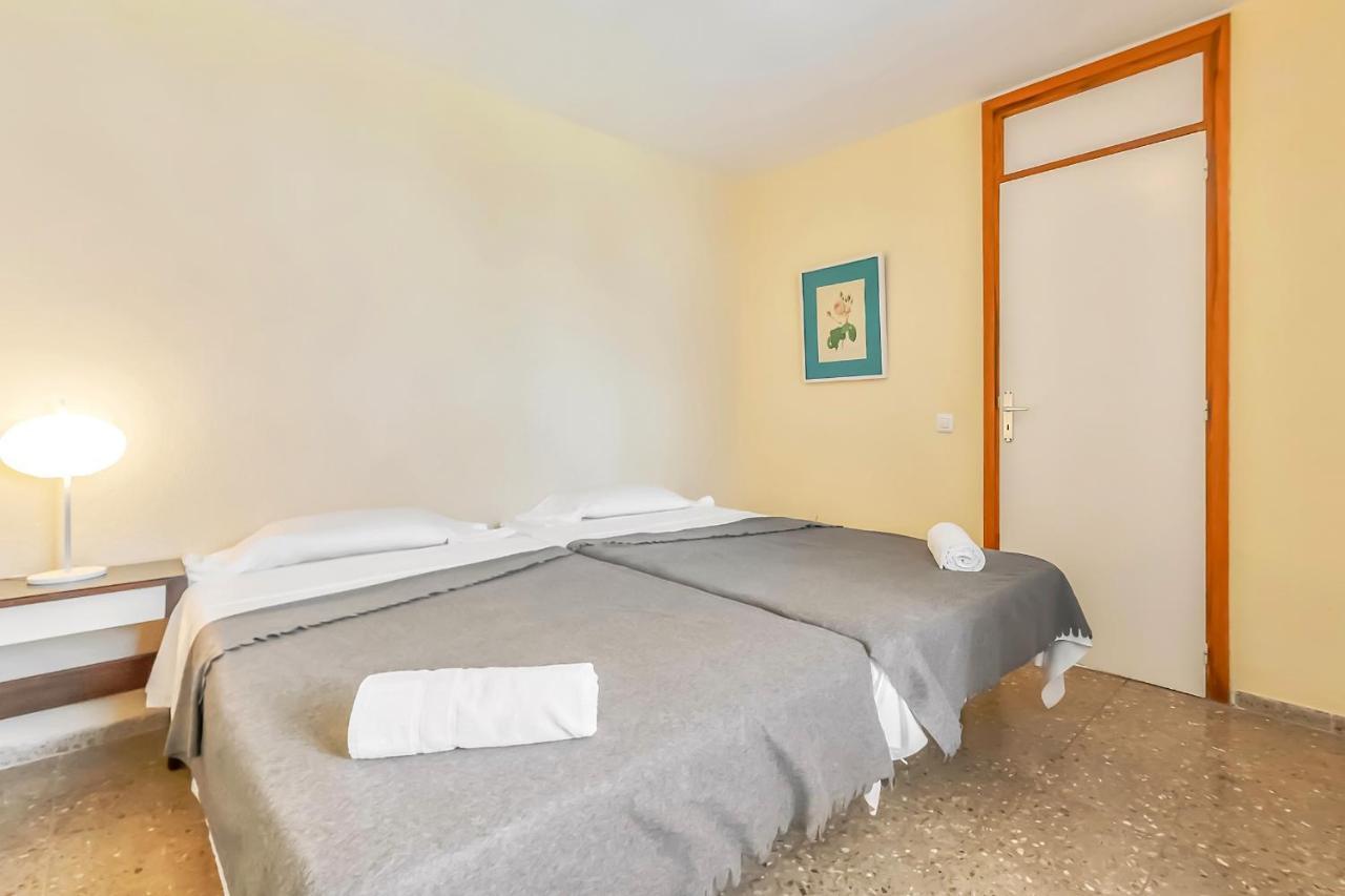 Apartment Near Playa De Las Americas With Wifi And Pool, Tenerife Sur Eksteriør bilde