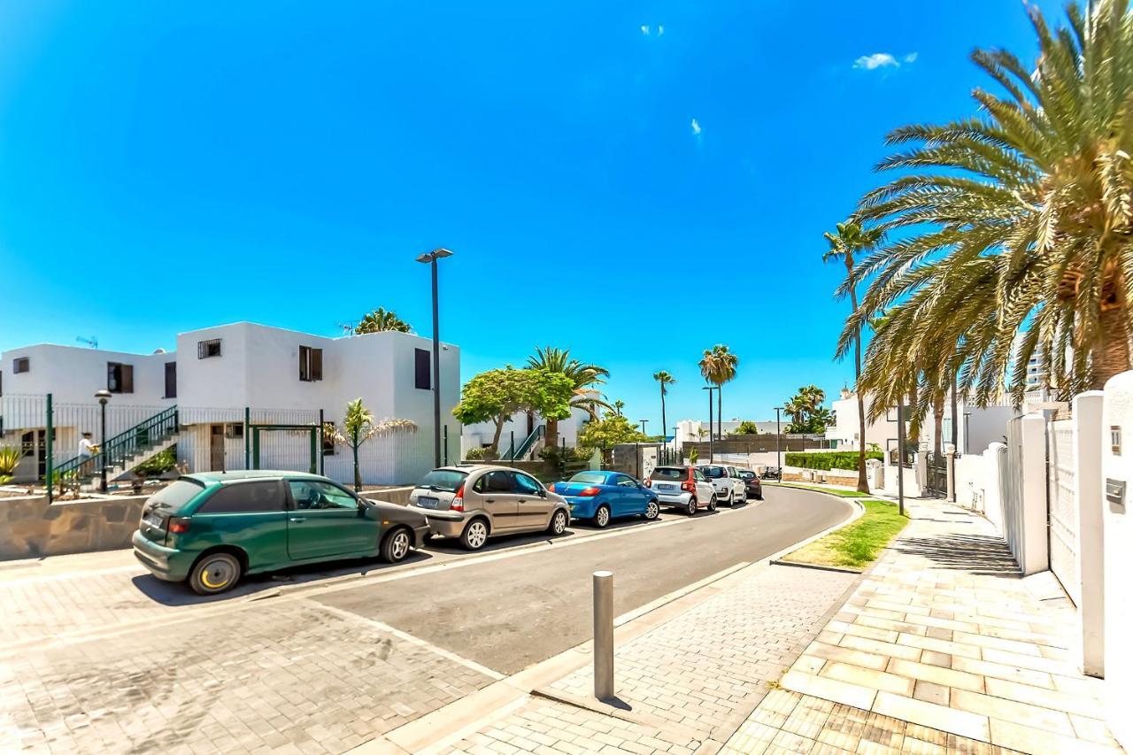 Apartment Near Playa De Las Americas With Wifi And Pool, Tenerife Sur Eksteriør bilde