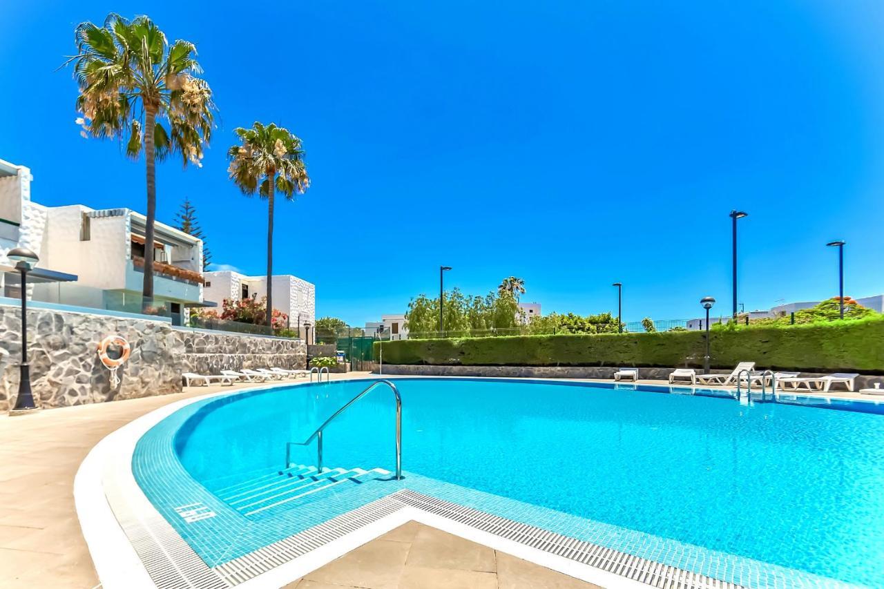 Apartment Near Playa De Las Americas With Wifi And Pool, Tenerife Sur Eksteriør bilde