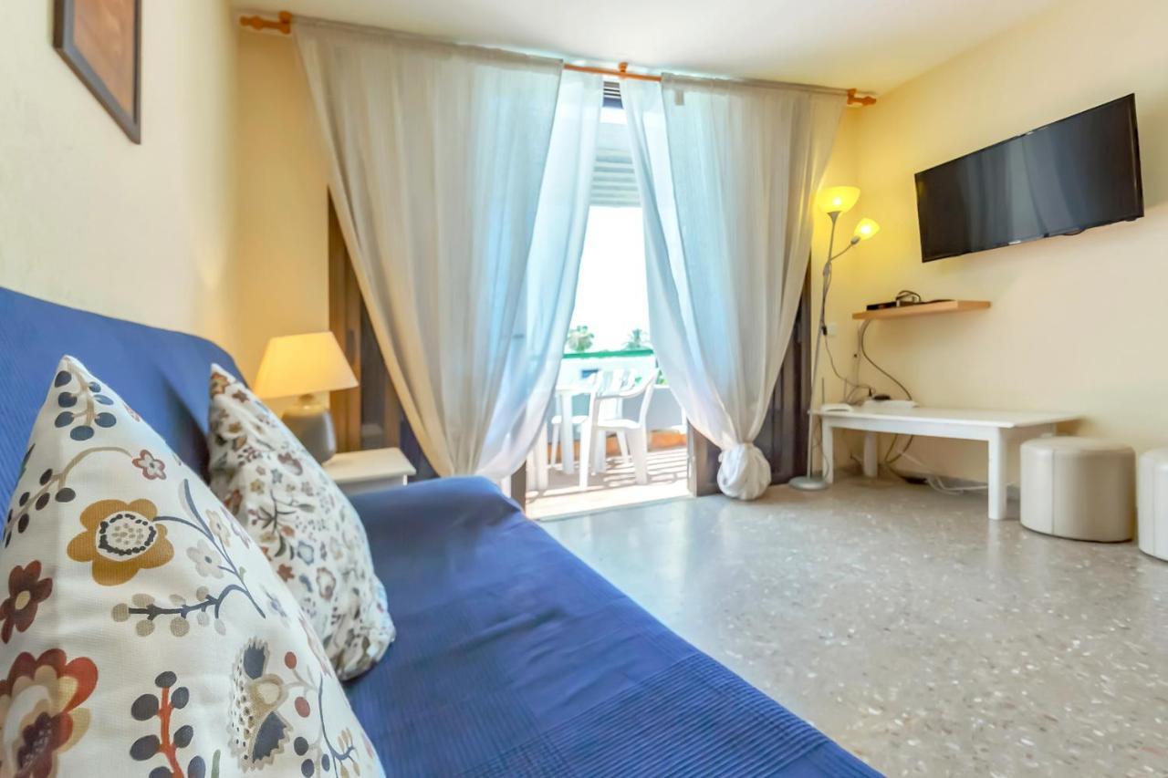 Apartment Near Playa De Las Americas With Wifi And Pool, Tenerife Sur Eksteriør bilde